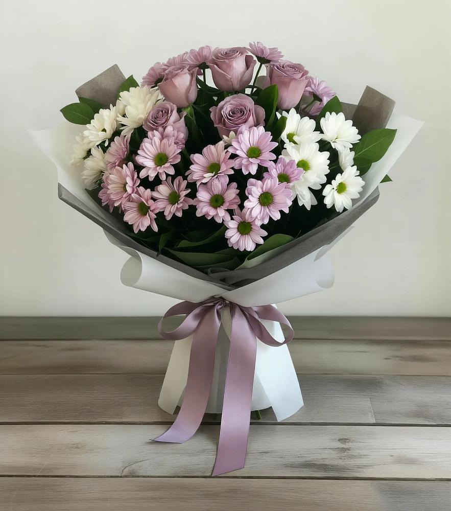 Букет цветов из: Хризантемы и Розы в Чалтыре