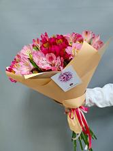 Букет цветов из:  Альстромерии в Чалтыре