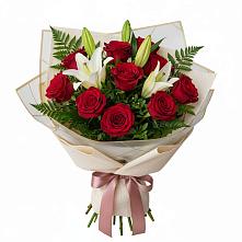 Букет цветов из:  Лилии и Розы в Чалтыре