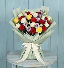 Букет цветов из:  Розы #REPLACE_PRED# Чалтыре