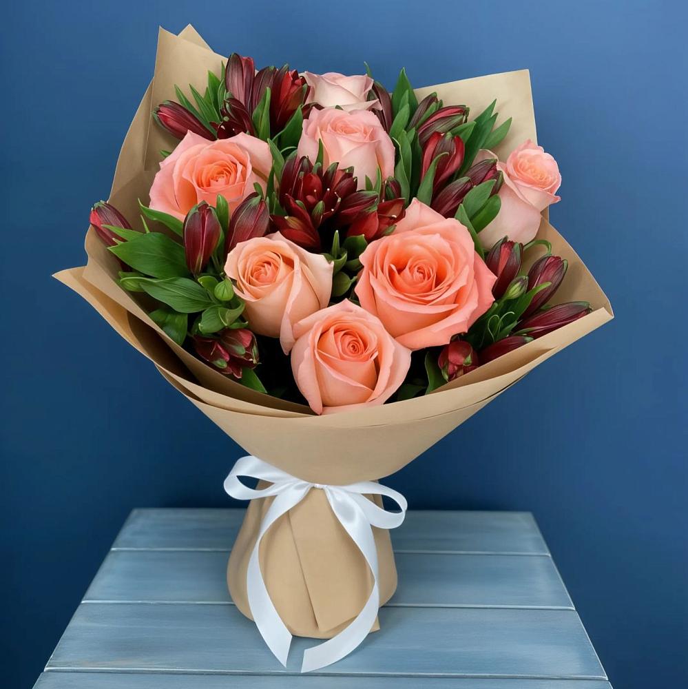 Букет цветов из: Розы и Альстромерии в Чалтыре