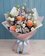 Букет цветов из:  Лизиантусы, Розы, Альстромерии и Гипсофила #REPLACE_PRED# Чалтыре