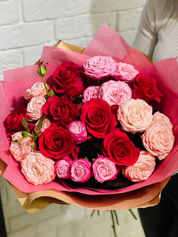 Букет цветов из: Розы в Чалтыре