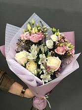Букет цветов из:  Альстромерии, Розы и Лизиантусы #REPLACE_PRED# Чалтыре