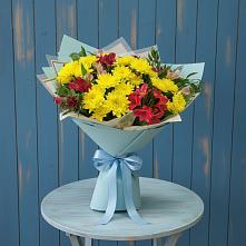 Букет цветов из:  Альстромерии и Хризантемы в Чалтыре