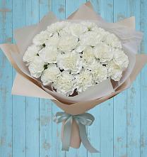 Букет цветов из:  Гвоздики в Чалтыре